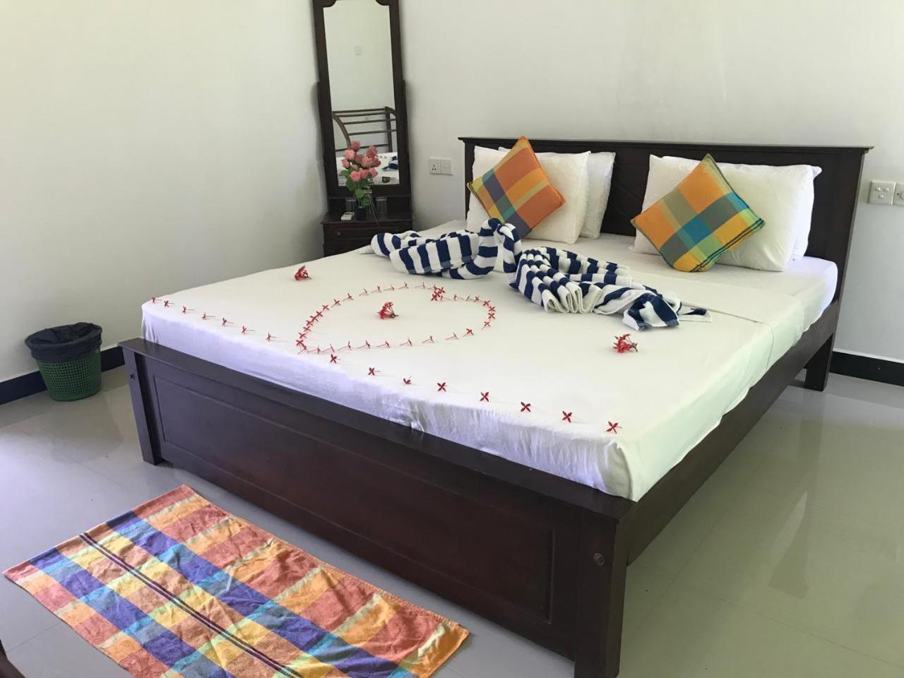 מיריסה Sea Zone Resort מראה חיצוני תמונה